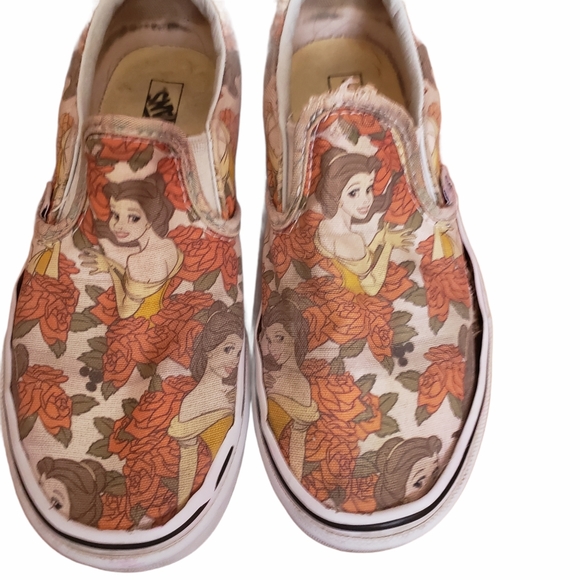 Kids Vans x Disney shoes. Size 3.0 - Picture 2 of 10